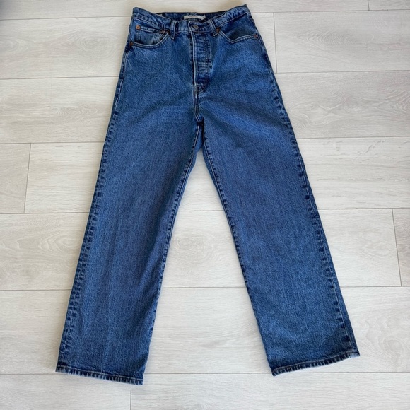 Levi’s Ribcage Straight Premium Denim Button Fly Jeans Medium Wash Size 29 - Picture 1 of 7